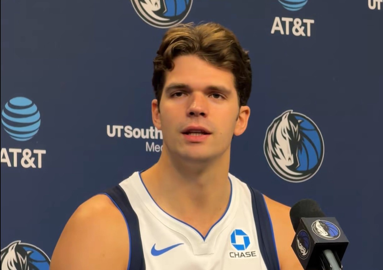 比贝罗维奇：在NBA打球一直是我的梦想 感谢独行侠给我这次机会